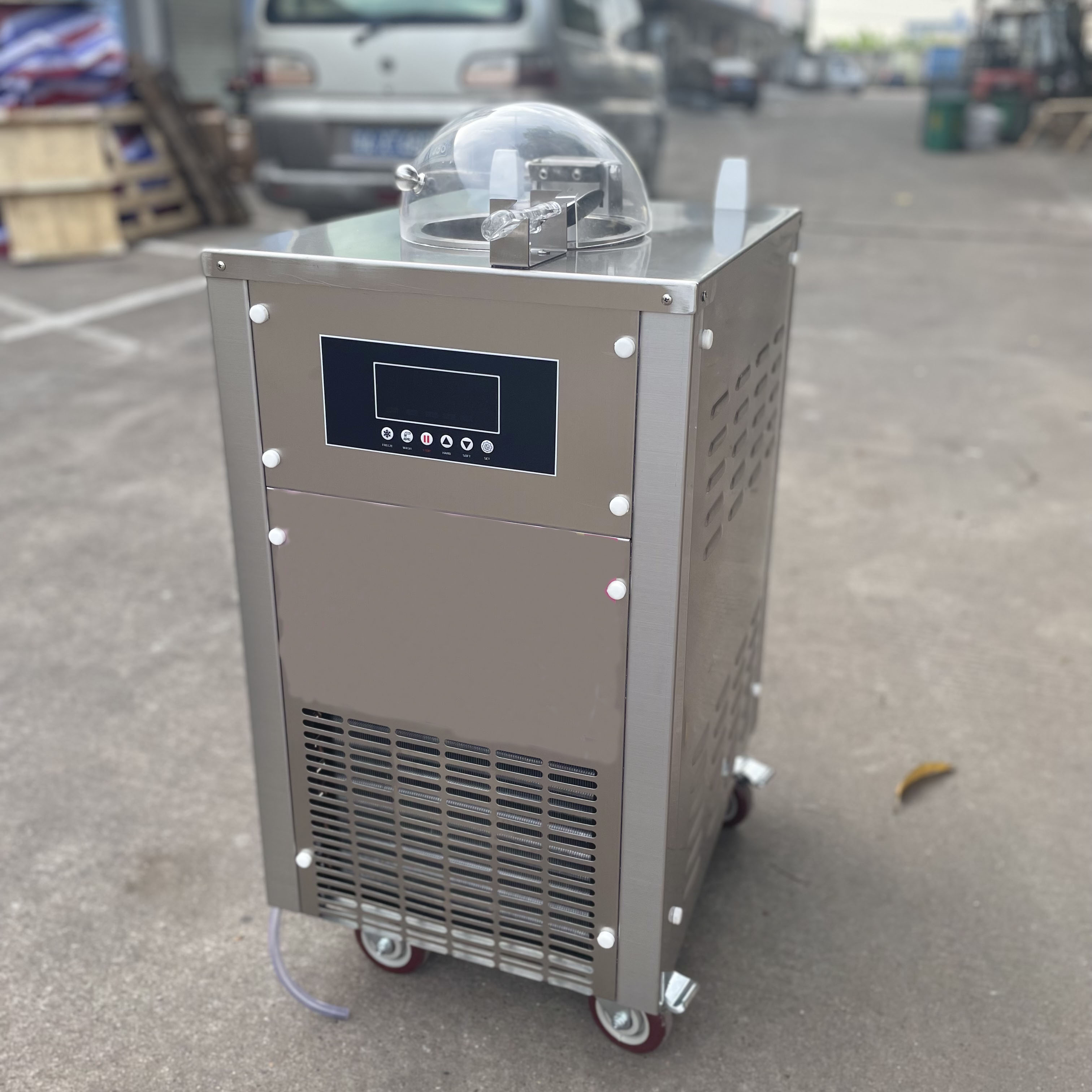 2023 New Fresh Gelato Yogurt Sorbet Batch Freezer Gelato Ice Cream Maker In Best Price Gelato Mini Small Ice Cream Machine